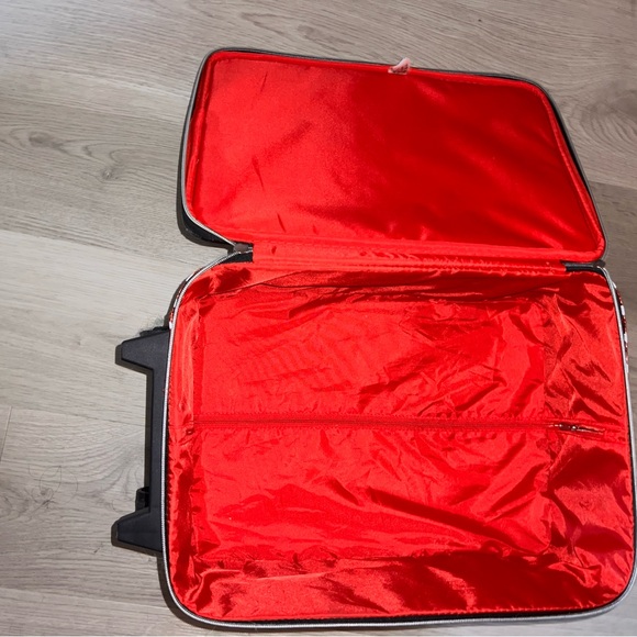 Authentic Disney Parks Minnie Mouse Small Soft Rolling Kid Suitcase - Picture 6 of 8